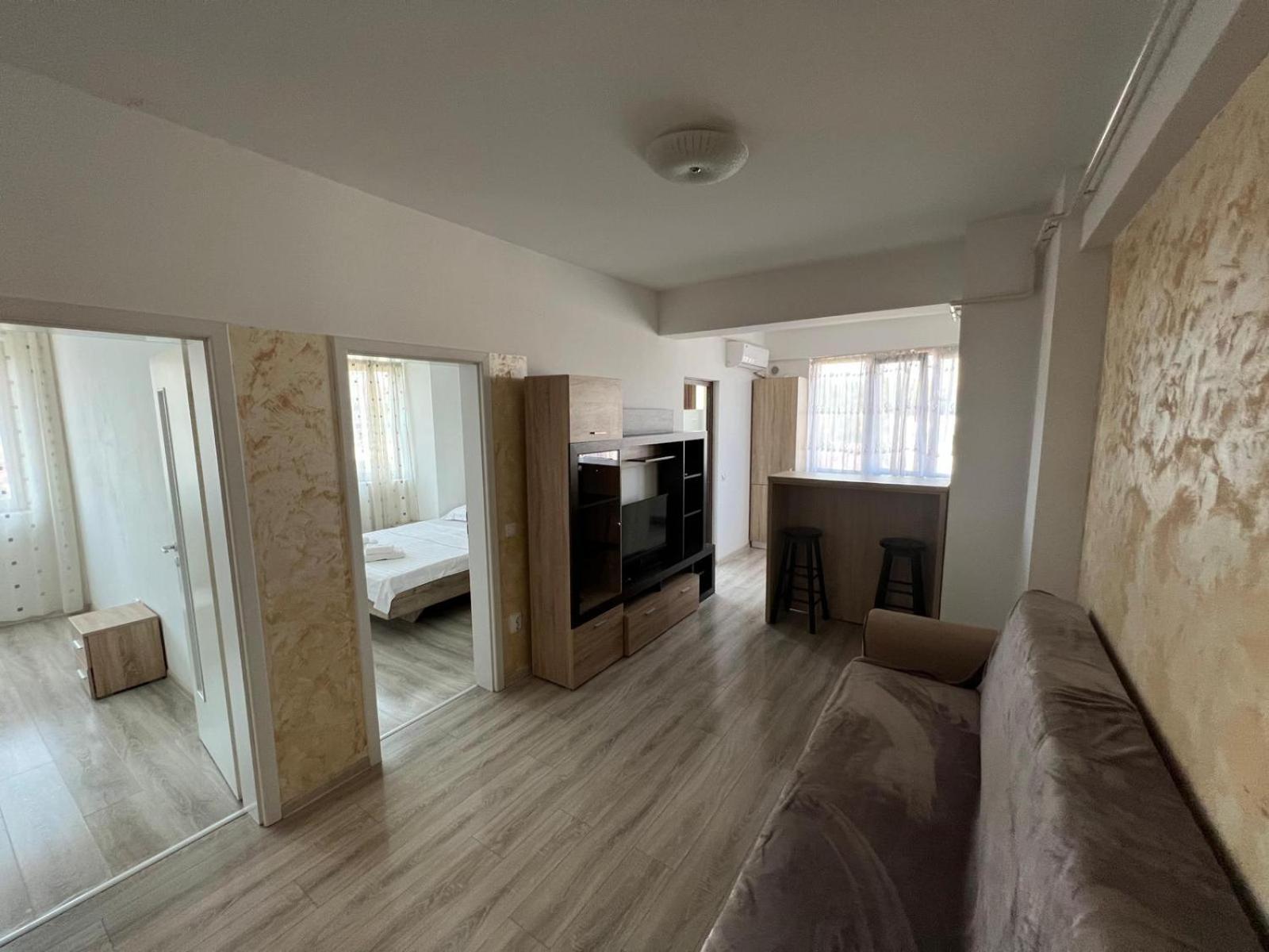 Cozy 3 Bedroom Apartments In Centre Of Iasi Palas Mall 외부 사진